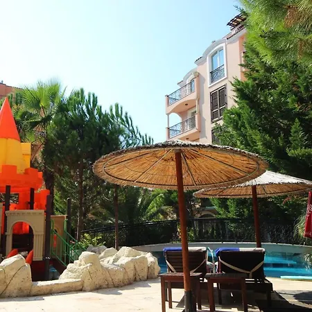 Menada Romance Marine Apartamento