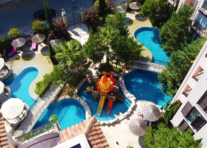 Menada Romance Marine Apartment